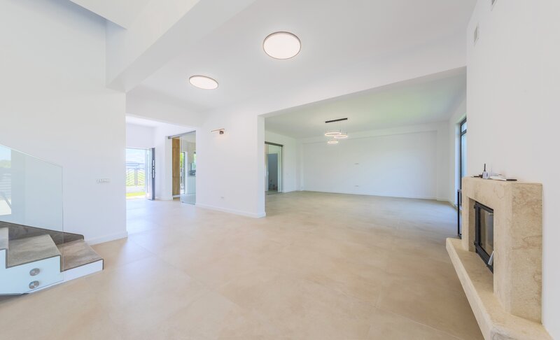 Snagov, Zorelelor, vila P+M 4 dormitoare, bucatarie utilata piscina semineu