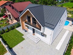 Snagov str. Zorelelor Vila P+M 4 dormit. bucatarie utilata piscina semineu